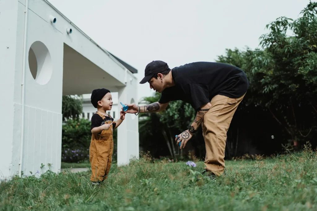 Activités famille sans écran : 30 idées concrètes par saison