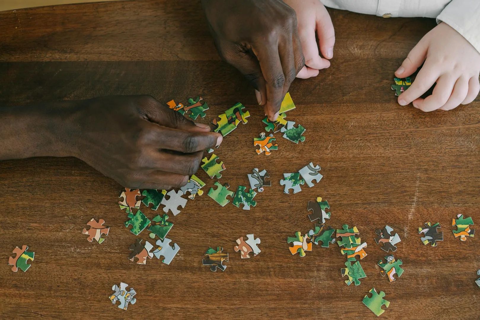 Activités famille sans écran : 30 idées concrètes par saison