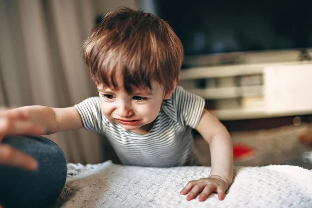 Crises 2-4 ans : décoder et accompagner sans s'épuiser