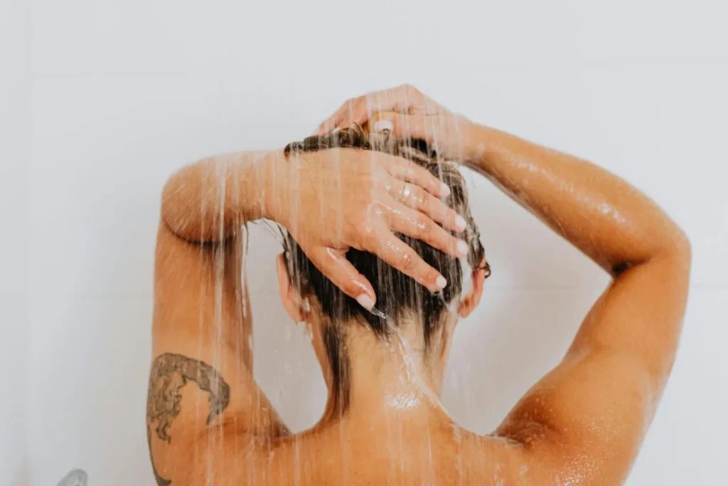 Douche froide : ce qu'elle change vraiment et comment s'y mettre