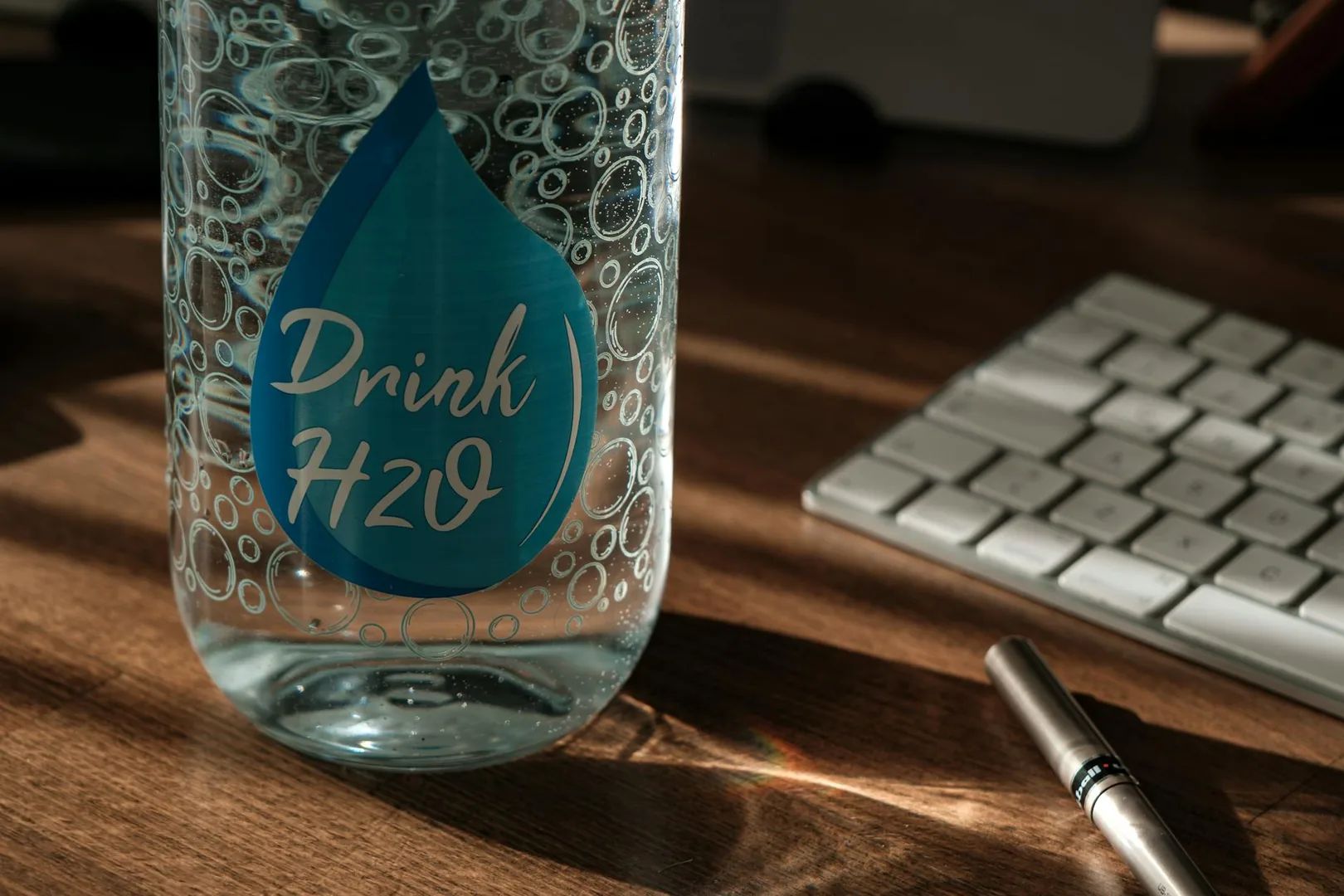 Hydratation : combien d'eau par jour vraiment et comment l'intégrer