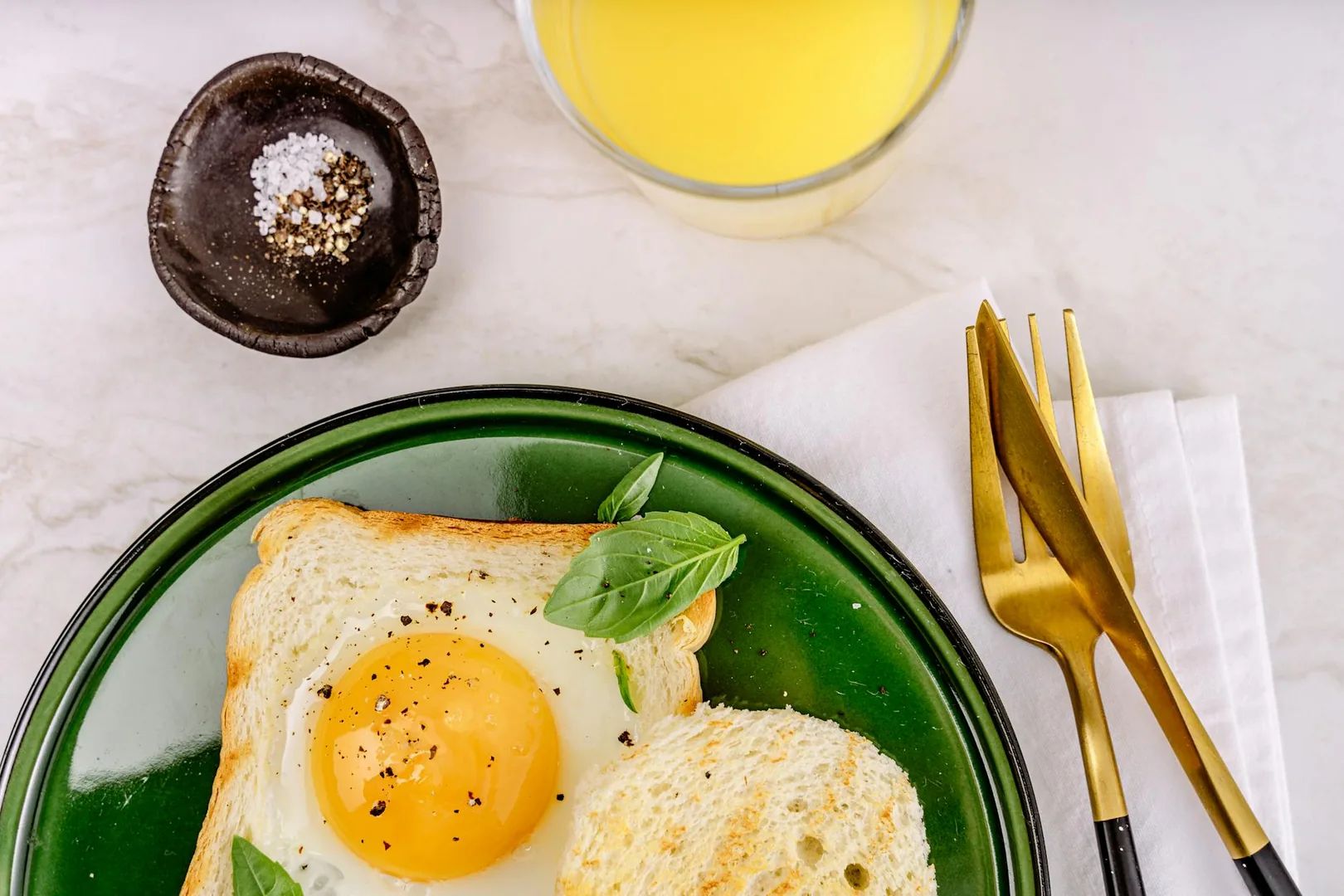 Petit déjeuner : sucré ou salé, comment choisir vraiment