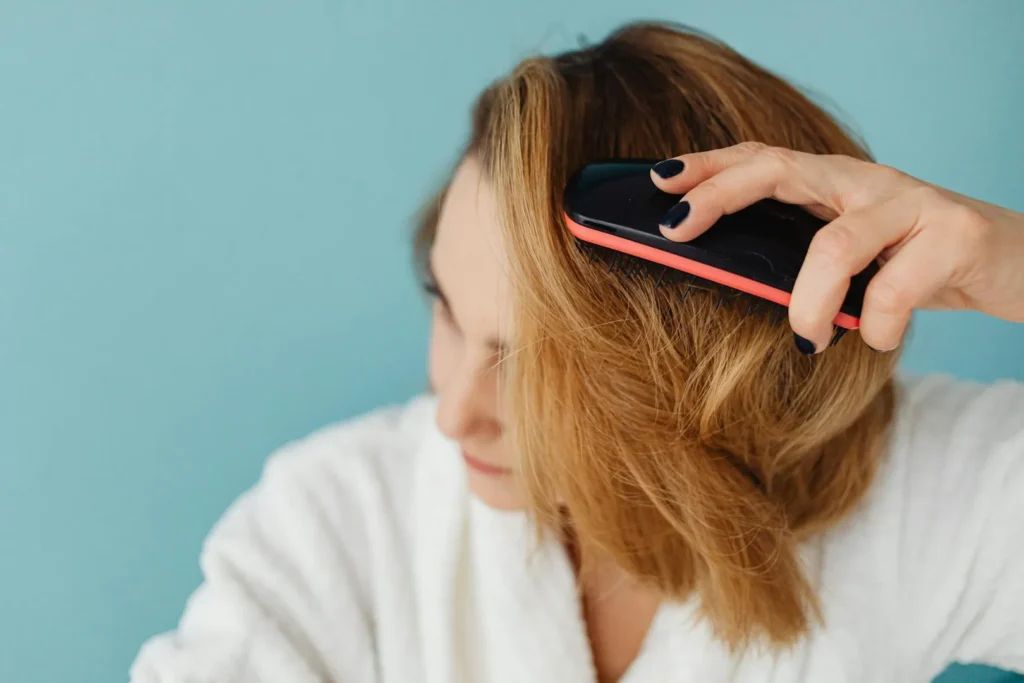 Routine cheveux minimaliste : la base qui suffit vraiment