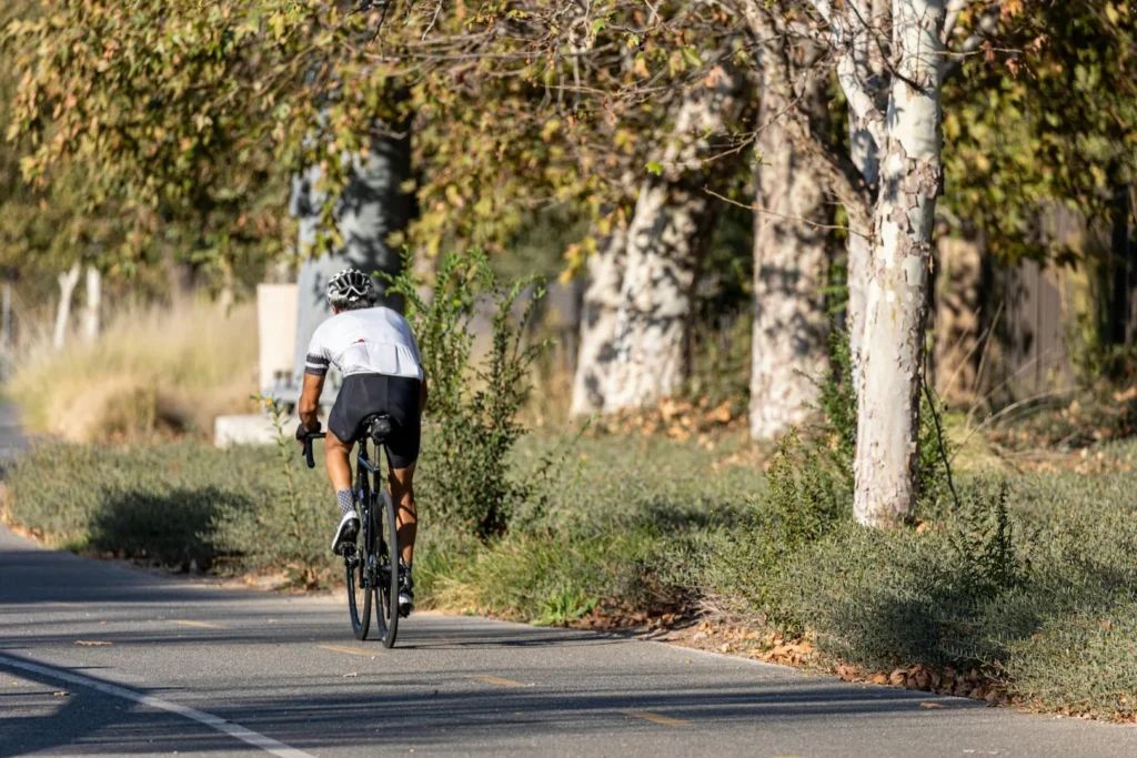 Vélo : bienfaits et conseils pour s'y mettre durablement